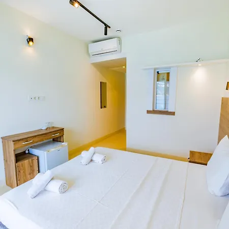 Hotel La Moda Beach
